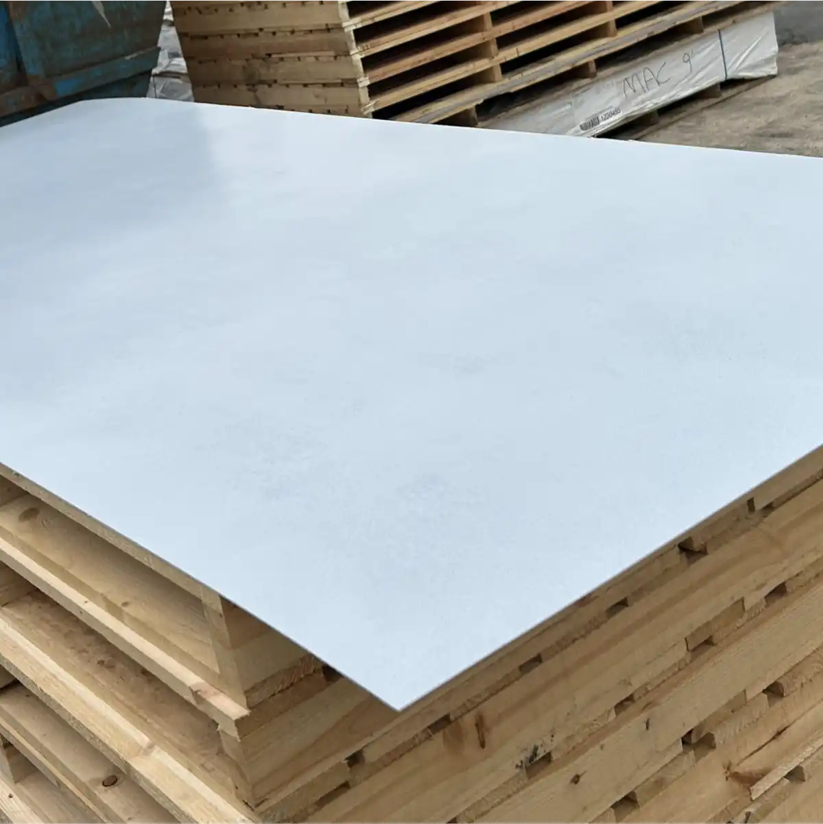 2.5mm Concrete Grey Decorative Cladding